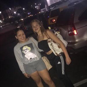 Meet your Posher, Layla